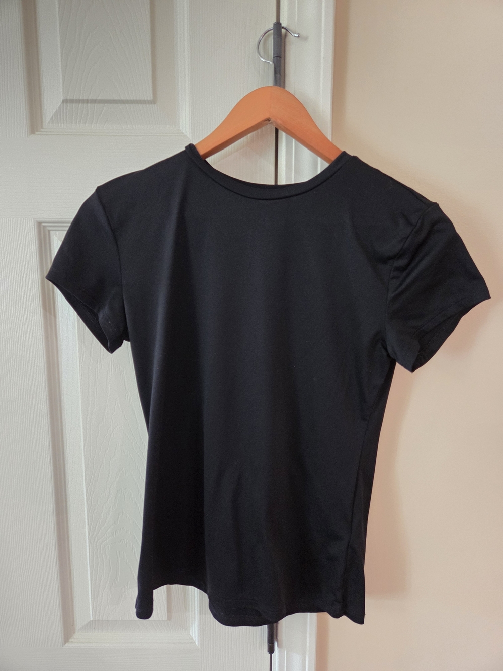 5 For 25💥H&M Black Short Sleeve Crewneck Tee.